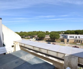 LES JARDINS DU PORT - STUDIO 4 pers avec PISCINE à 2 pas de la plage