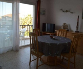 Appartement Le Grau-du-Roi, 2 pièces, 4 personnes - FR-1-250-7