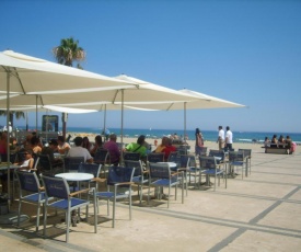 CANET Plage appartement 1 chambre , climatisation, parking sécurisé couvert