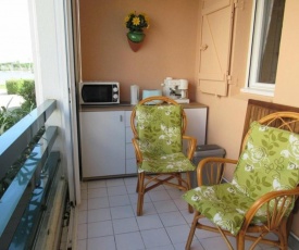 Appartement Le Grau-du-Roi, 3 pièces, 6 personnes - FR-1-307-110