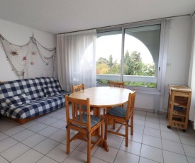 Appartement Le Grau-du-Roi, 2 pièces, 6 personnes - FR-1-307-176