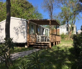 Mobil Home pour 6 personnes climatisé à quelques minutes des plages