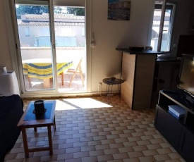 Appartement Cap d'Agde, 2 pièces, 5 personnes - FR-1-607-63