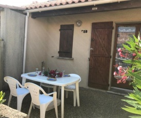 Villa Port Leucate, 2 pièces, 6 personnes - FR-1-81-93