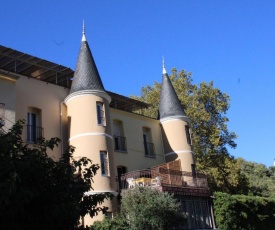 Appart'Hotel Castel Emeraude