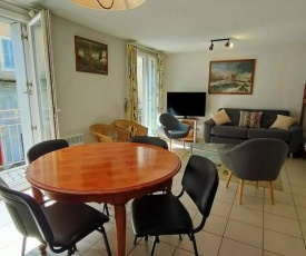 Appartement Cauterets, 3 pièces, 8 personnes - FR-1-234-78