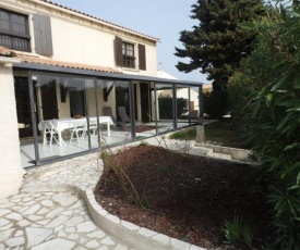 Villa Marseillan, 5 pièces, 10 personnes - FR-1-326-392