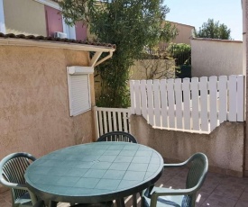 Villa Marseillan-Plage, 3 pièces, 5 personnes - FR-1-326-705