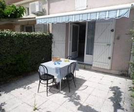 Villa Marseillan-Plage, 3 pièces, 5 personnes - FR-1-326-660