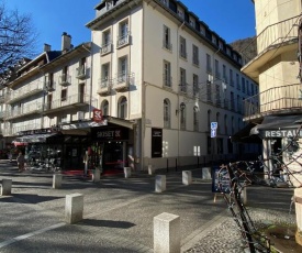 Bagnères de Luchon, Résidence Val de Jade, Beau T3 meublé, plein centre, pour 4 ou 6 personnes