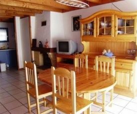 Appartement Esquièze-Sère, 3 pièces, 7 personnes - FR-1-402-87