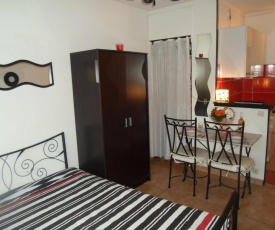 Studio Balaruc-les-Bains, 1 pièce, 2 personnes - FR-1-503-107