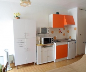 Studio Balaruc-les-Bains, 1 pièce, 2 personnes - FR-1-503-17