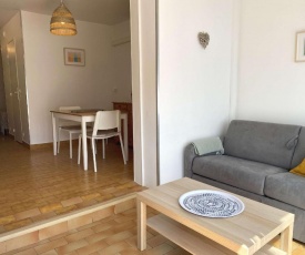 Appartement Balaruc-les-Bains, 1 pièce, 2 personnes - FR-1-553-52