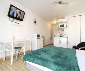 Studio Balaruc-les-Bains, 1 pièce, 2 personnes - FR-1-553-66