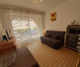 Studio Balaruc-les-Bains, 1 pièce, 2 personnes - FR-1-571-19