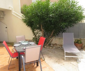 Appartement Sète, 2 pièces, 4 personnes - FR-1-338-392