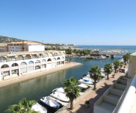 Appartement Sète, 2 pièces, 4 personnes - FR-1-472-136