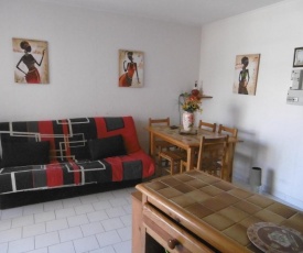 Appartement Sète, 2 pièces, 5 personnes - FR-1-472-143