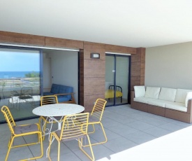 PLAGE DE LA CORNICHE, 71 M², 2 CHAMBRES, TERRASSE 35 M²