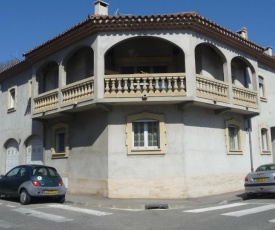 Havre de Paix Centre ville Narbonne, T3 confortable, près de l'ARENA et du GRAND BUFFET