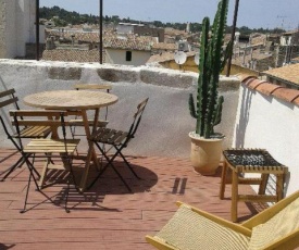 Appartement avec terrasse panoramique au coeur de Nîmes