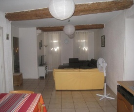 Apartment Rue Saint Francois de Paule