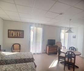 Studio Lamalou-les-Bains, 1 pièce, 2 personnes - FR-1-451-48