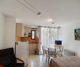 Studio Lamalou-les-Bains, 1 pièce, 2 personnes - FR-1-451-87