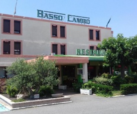 METRHOTEL BASSO CAMBO