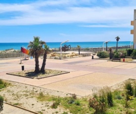 Appartement d'une chambre a Le Barcares a 50 m de la plage avec vue sur la mer et wifi