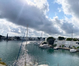 AS20338 - Appartement avec belle vue sur les Marinas avec parking privé